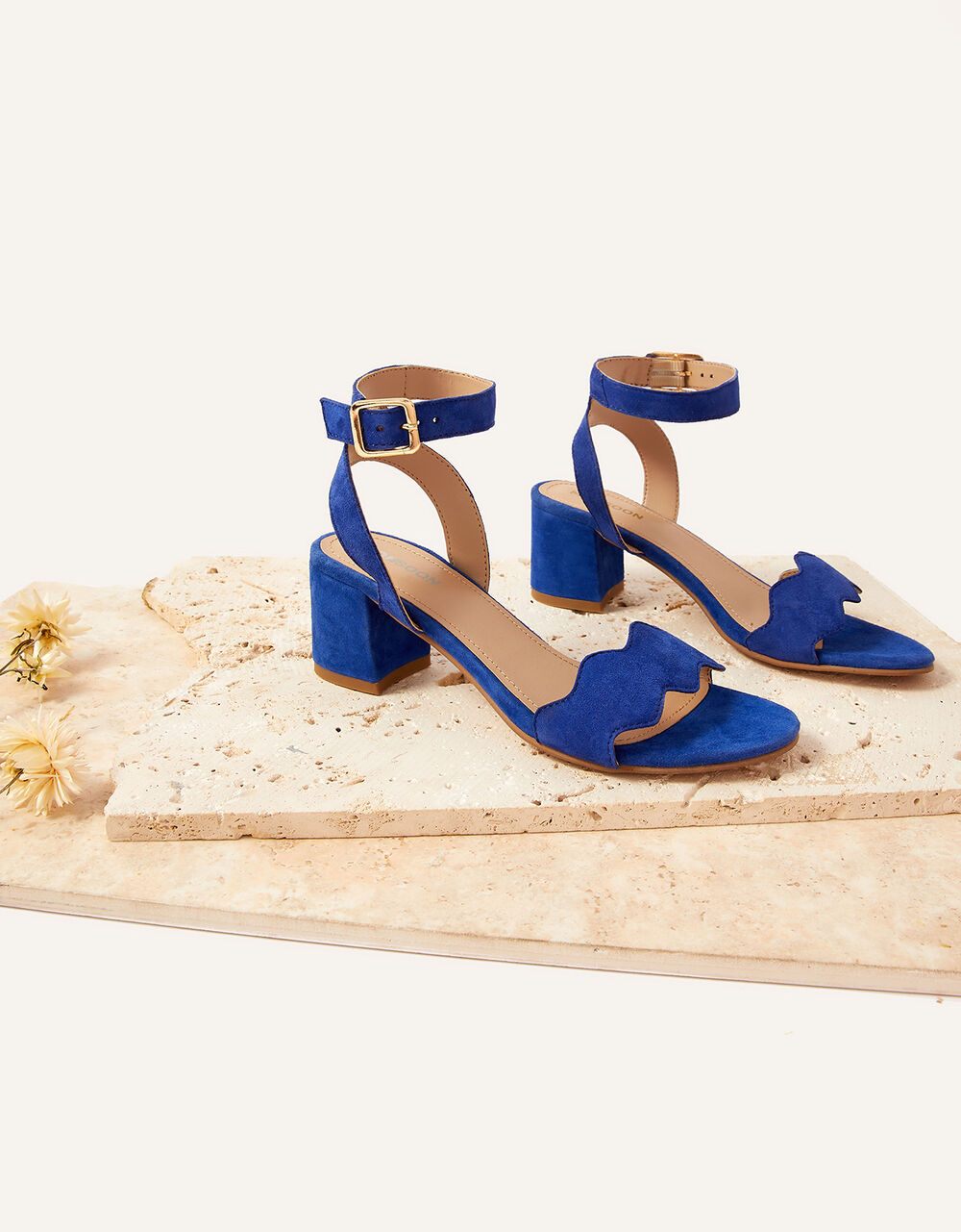 Scallop suede block heels blue1
